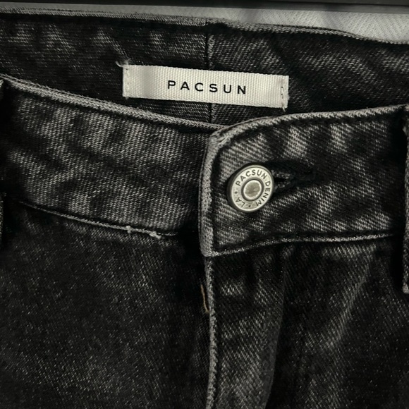 PacSun Black Mom Jeans Relaxed Fit Tapered Leg High Rise Size 27 - Picture 7 of 12